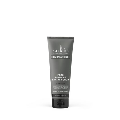 Viser svart tube med Pore Refining Facial Scrub fra Sukin