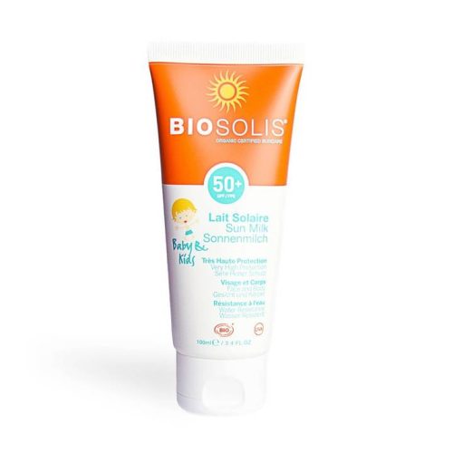 Viser tuben med Sun Milk SPF50